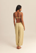 CALÇA EMMA SEDA TEXTURA