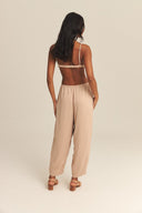 CALÇA EMMA SEDA TEXTURA
