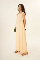 VESTIDO BELA TEXTURA TENCEL TM MODAL AREIA AREIA CURCUMA