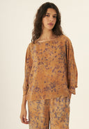BLUSA KAUANA SEDA IMPRESSAO BOTANICA CATUABA MACELA CLITORIA