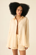 CAMISA CLARA CAMBRAIA DE LINHO AREIA