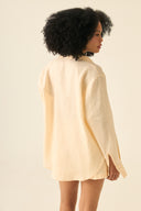 CAMISA CLARA CAMBRAIA DE LINHO AREIA